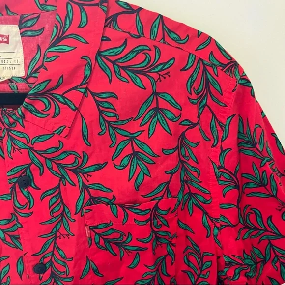 mens Levi's Red and Green Casual Button Down Shirt with Tropical Pattern - Picture 7 of 7